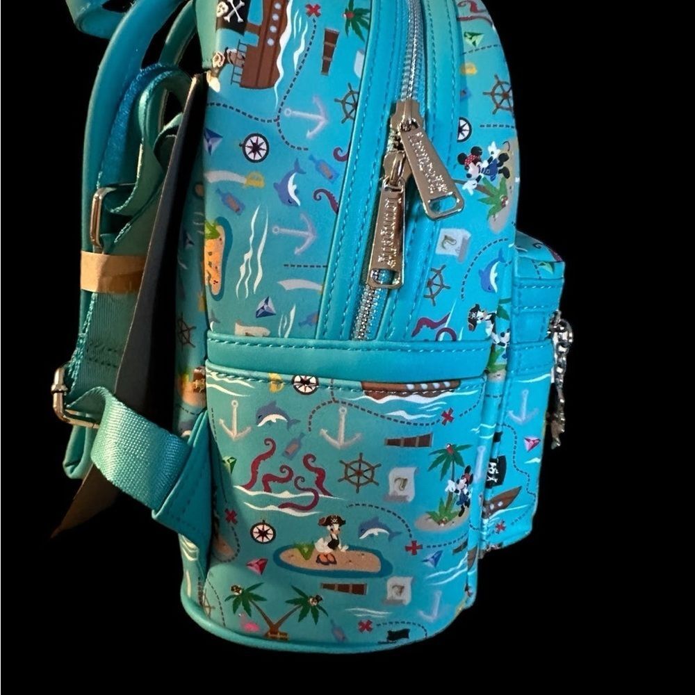 BNWT Loungefly Pirate Mickey And Friends AOP Mini Backpack - Picture 3 of 14